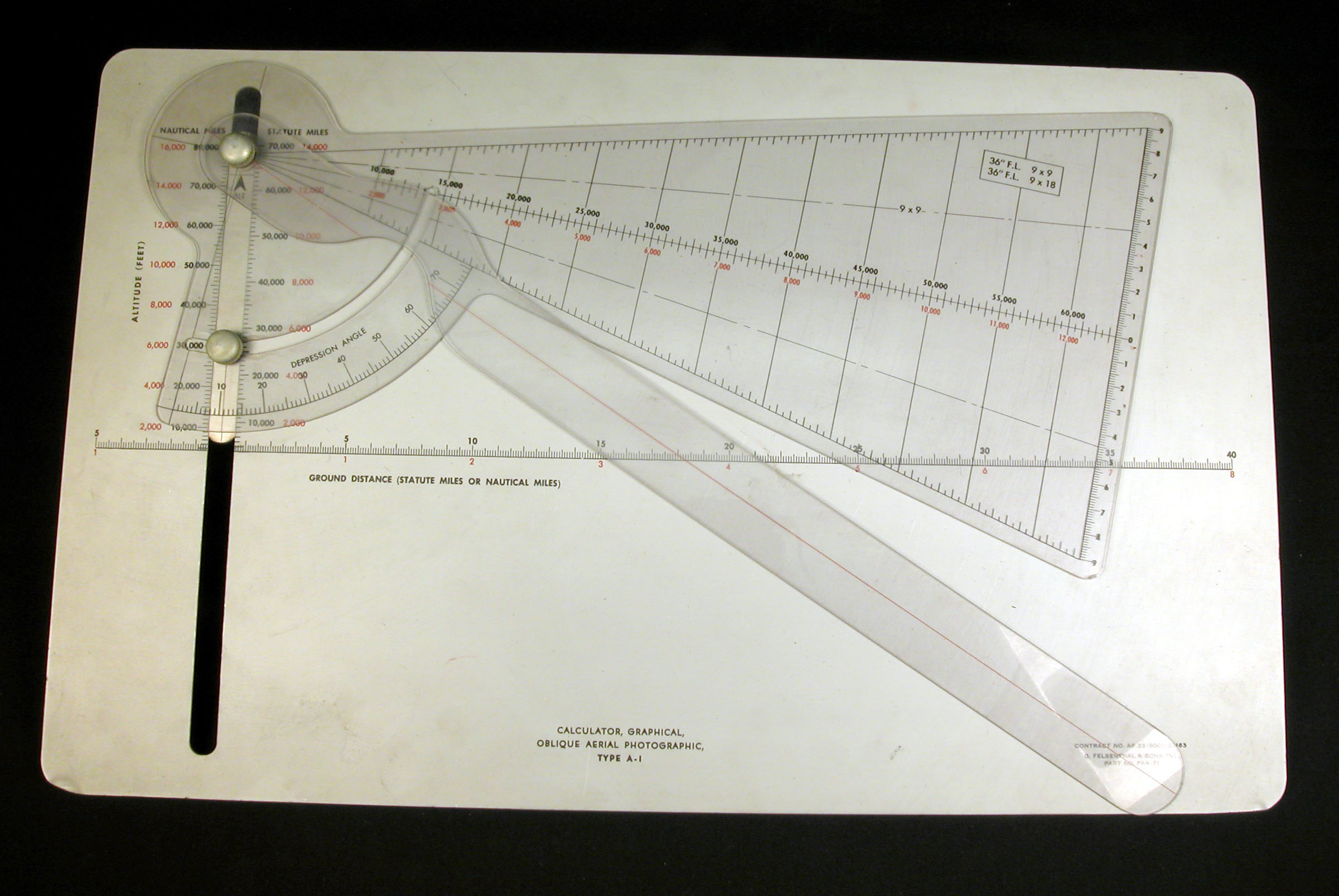 FIGURE 3: Calculator, Graphic, Oblique, Aerial Type A-1, Prototype, with 18 Transectors, Smithsonian Air and Space Museum, Photographer: Carl J. Bobrow